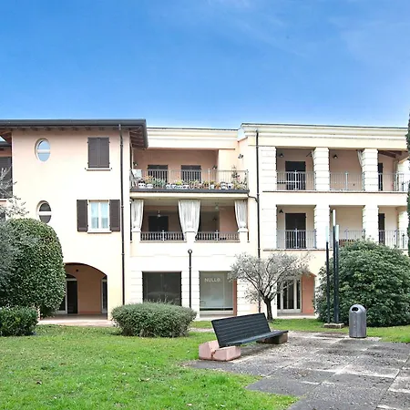 Apartment Morgante Salo-lake View & Parking - Happy Salo