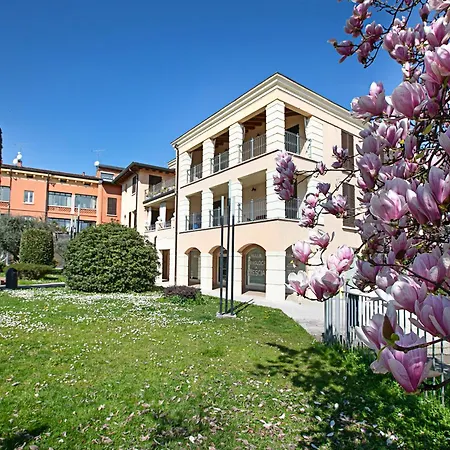 Morgante Salo-lake View & Parking - Happy Apartment Salo